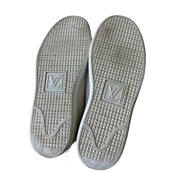 Louis Vuitton White Front Row Sneakers - Picture 4 of 11